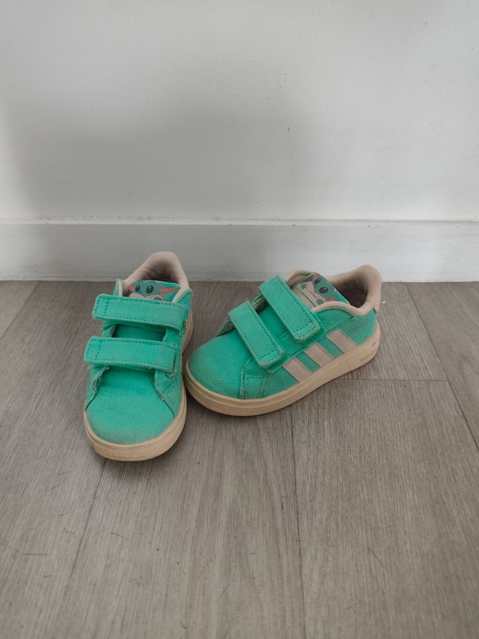 Chaussures Adidas édition limitée Grogu - photo numéro 3