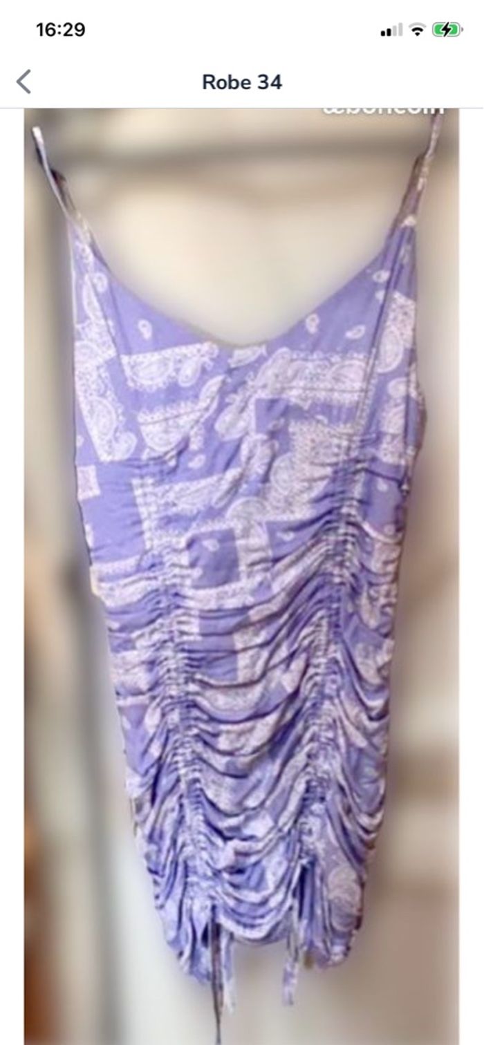 Belle robe lilas blanc xs - photo numéro 2