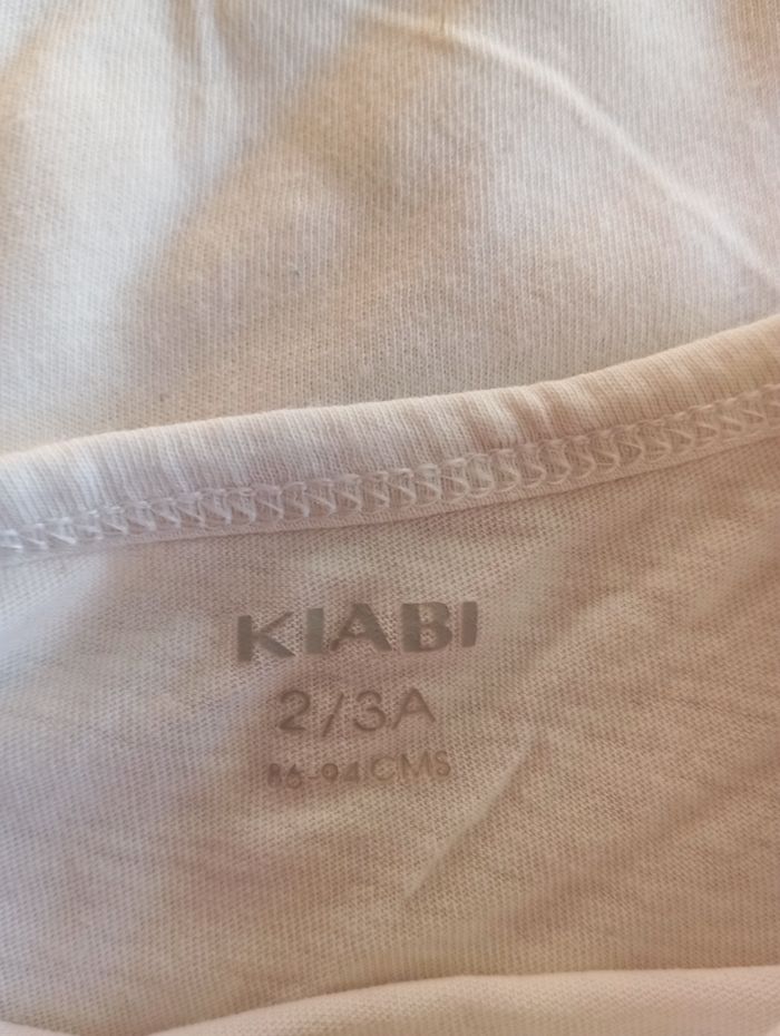 3 T-shirt taille 3 ans - photo numéro 2