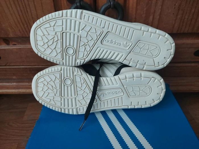 Adidas Originals Rivalry Low 38 - photo numéro 5