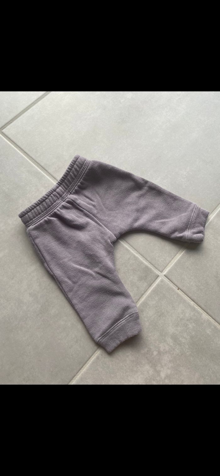 Jogging fille Kiabi 3 mois - photo numéro 8