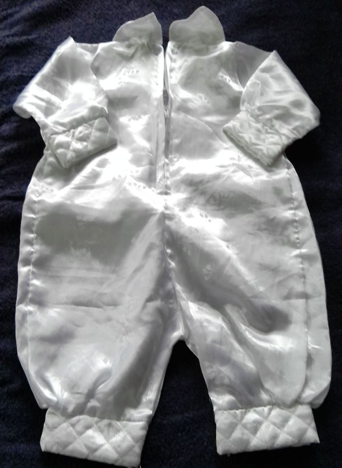Tenue de baptême - photo numéro 2