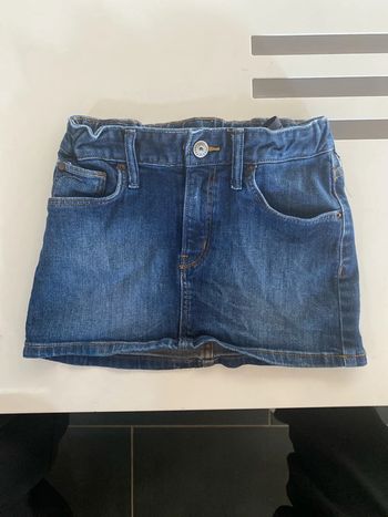 Jupe en jeans taille 7-8 ans