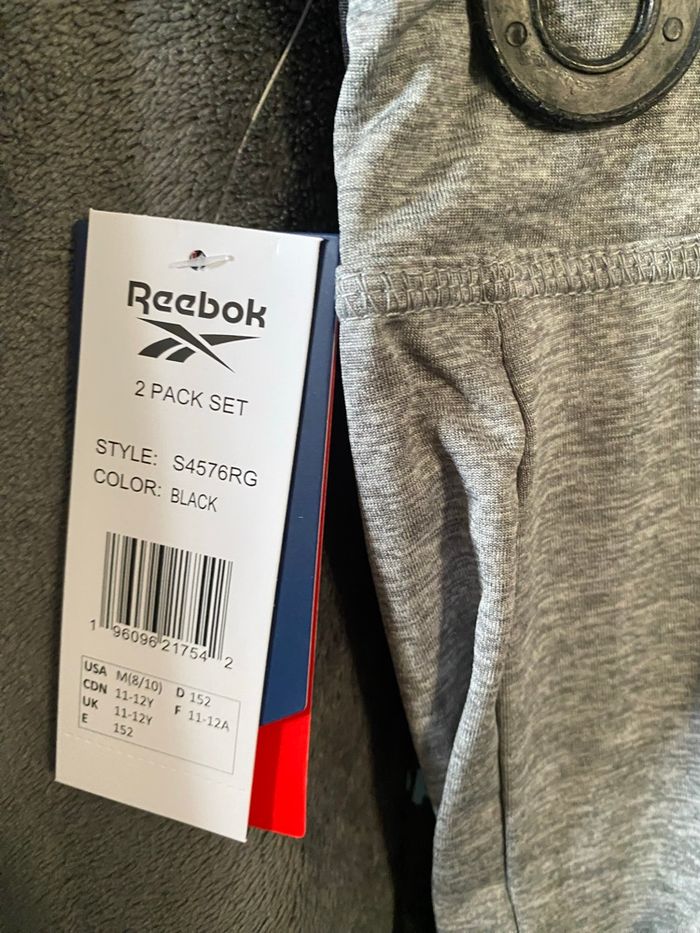 Lot de 2 shorts 11/12 ans reebok neuf - photo numéro 3