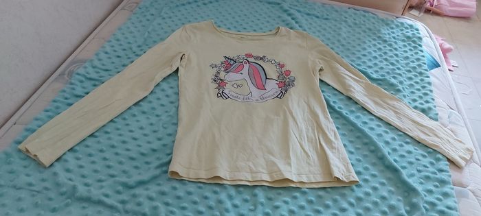 Haut licorne jaune 10ans