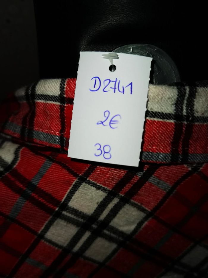 D2741 - chemise femme taille 38 - photo numéro 3