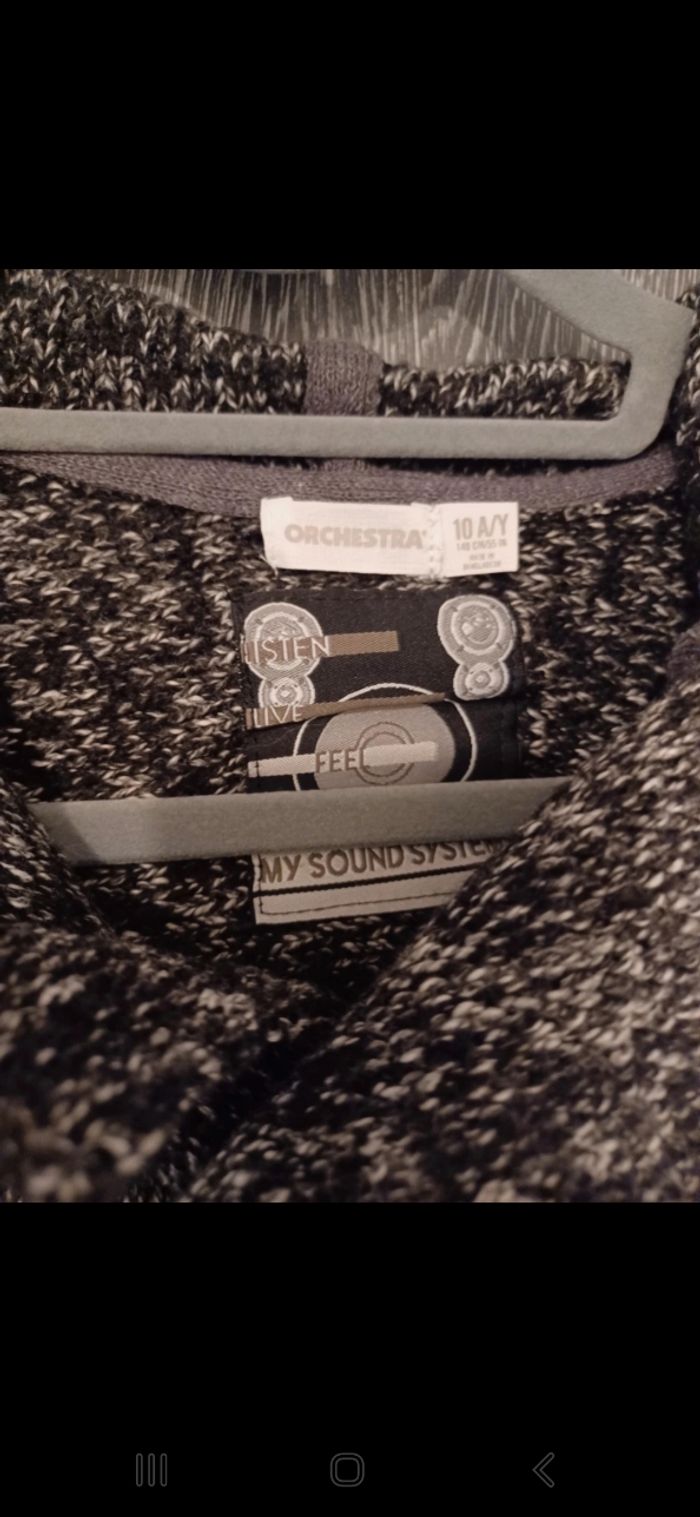 Gilet à capuche en maille avec boutons à enfiler - photo numéro 8