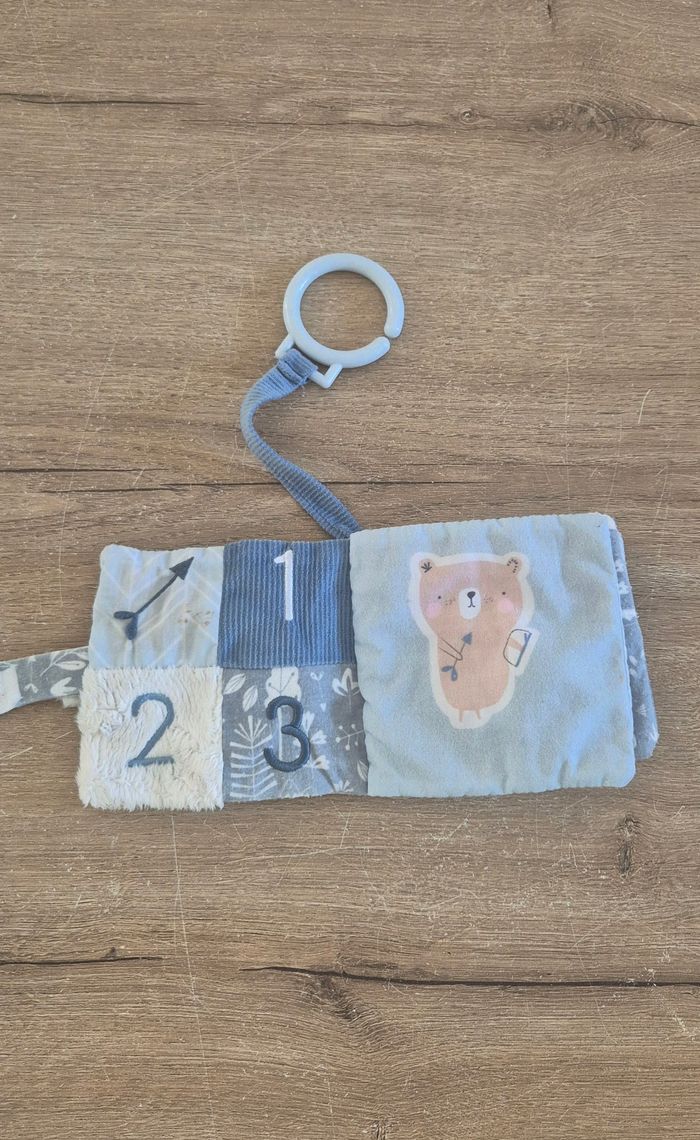 Livre d'éveil en tissus Little Dutch - photo numéro 2