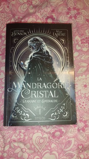 La Mandragore de Cristal : Diamant et Emeraude