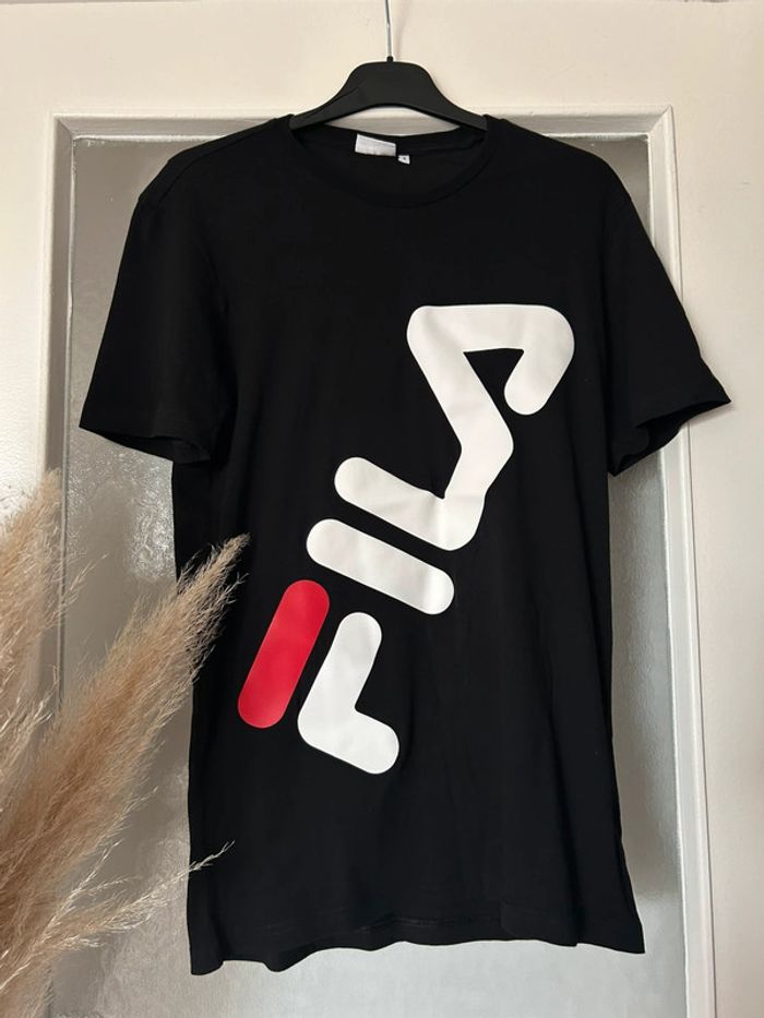 T-shirt noir Fila S neuf