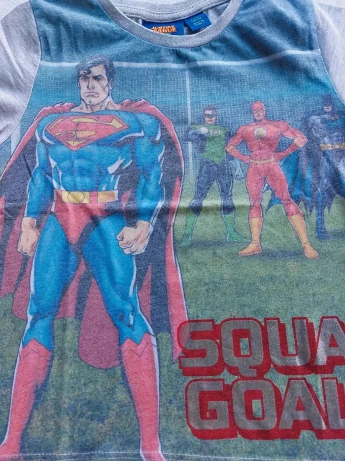 Tee-shirts Justice league 4 / 5 ans - photo numéro 4