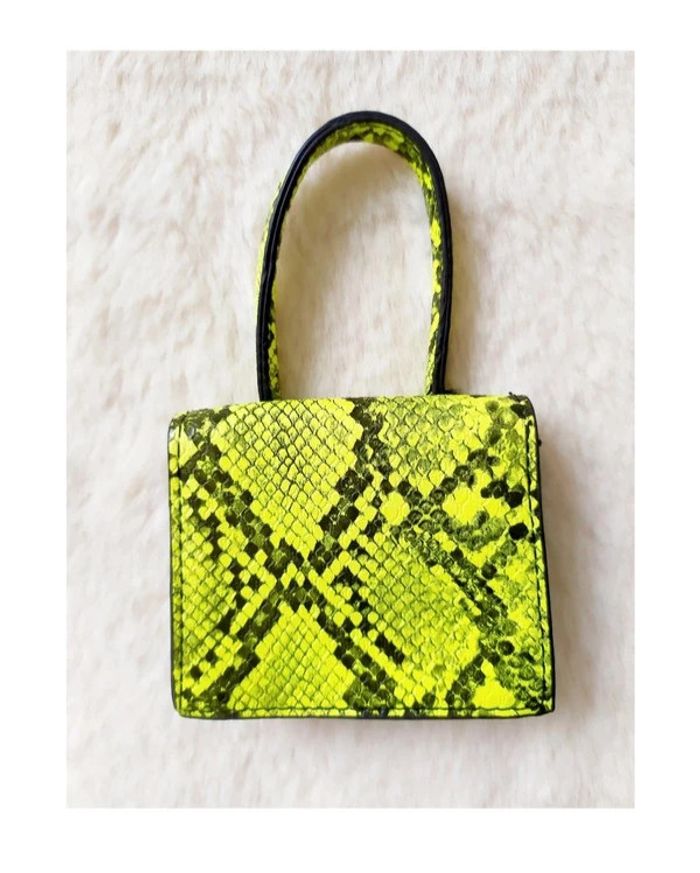 Porte-monnaie en forme de mini sac à main en simili cuir imprimé serpent python - photo numéro 2