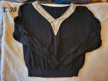 Pull noir
