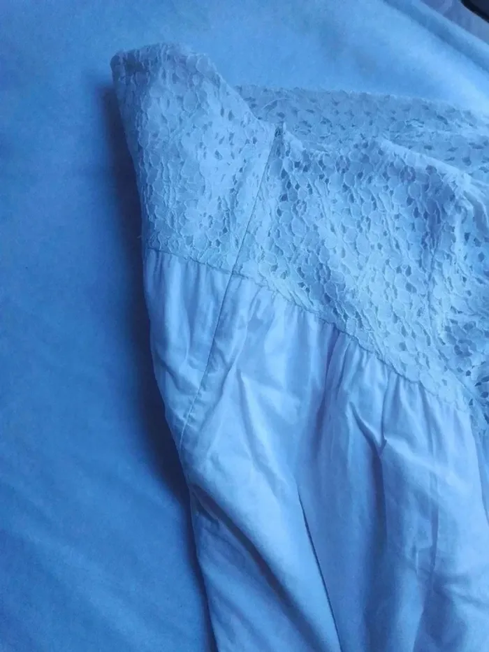 Blouse blanche avec dentelle - photo numéro 4