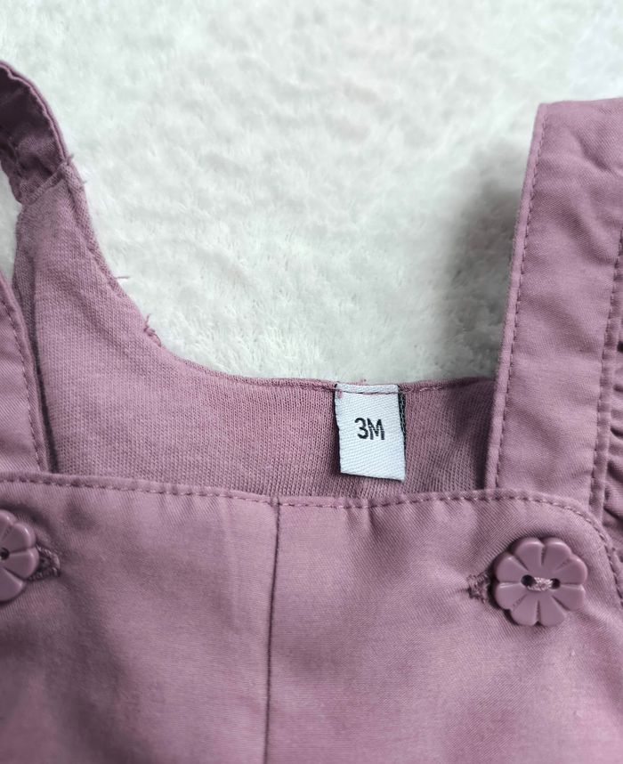 Salopette 3 mois - photo numéro 3