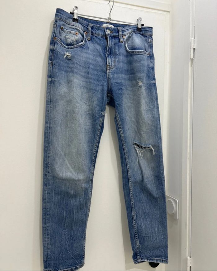 Jean troué Zara taille 38 - photo numéro 2