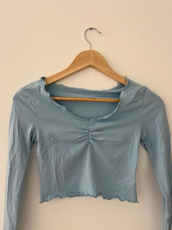 tee shirt col v