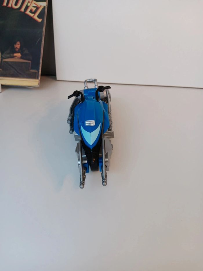 Figurine et sa moto vintage Bandai 2006 Power Rangers opération overdrive moto 25cm fig 14cm - photo numéro 4