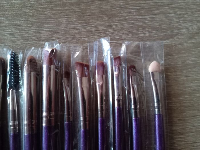 Pinceaux maquillage - photo numéro 4