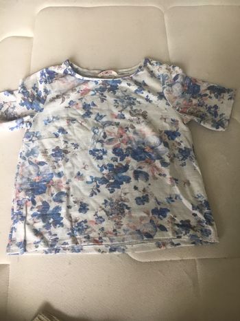 Tee shirt fleuri