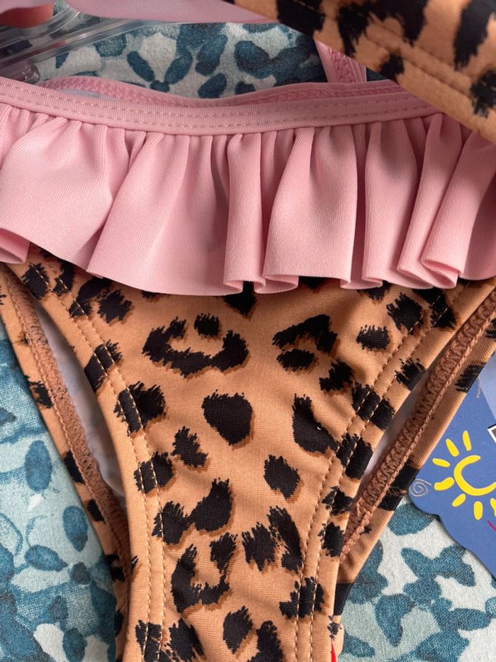 Maillot de bain 2 pièces taille 3 ans - photo numéro 3