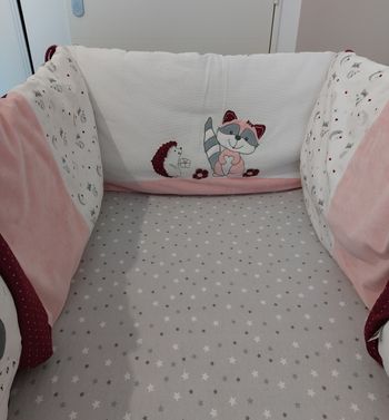 Tour de lit trois kilos sept