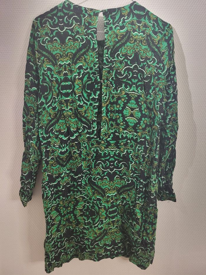 Robe motif vert et noir - photo numéro 2