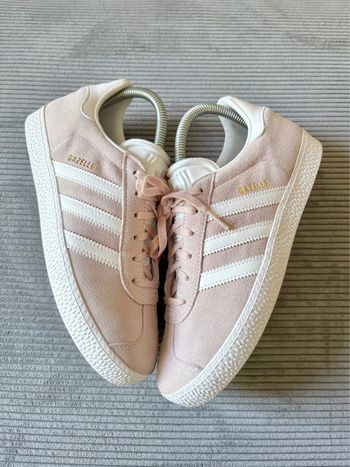 Chaussures adidas gazelle rose poudrée / taille 37,5