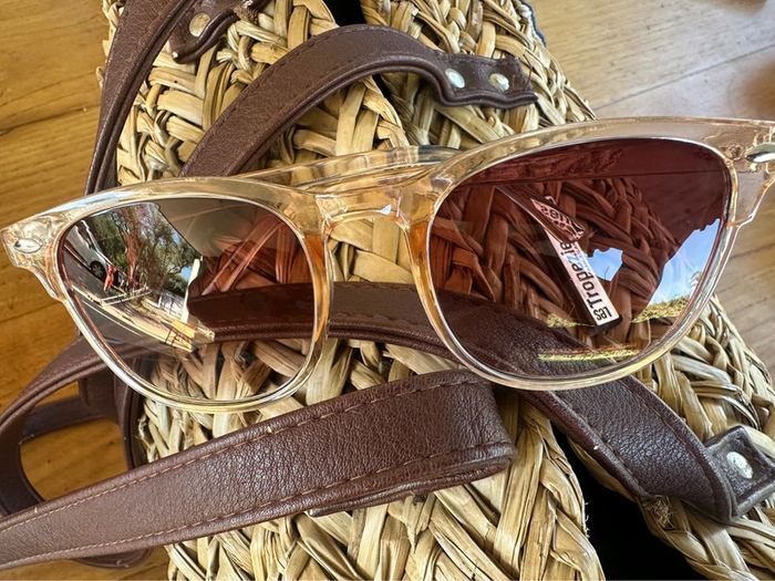 Paire de lunettes neuves - photo numéro 6