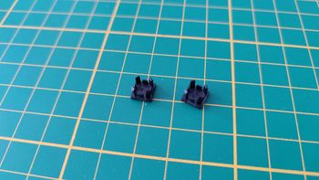 Lot x2 supports plastique pièce détachée console de jeux Sony Playstation 2 Ps2 slim SCPH-70004 #B23