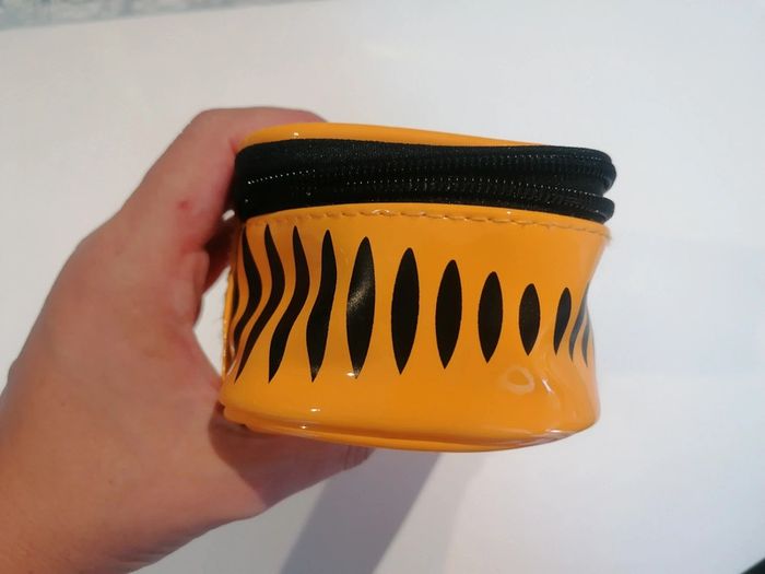 Trousse Garfield 🐱 - photo numéro 5