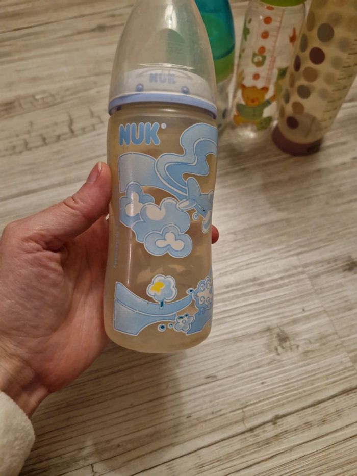 Lot de biberons - photo numéro 2