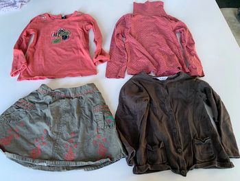 4 pièces = 2 tenues 4ans