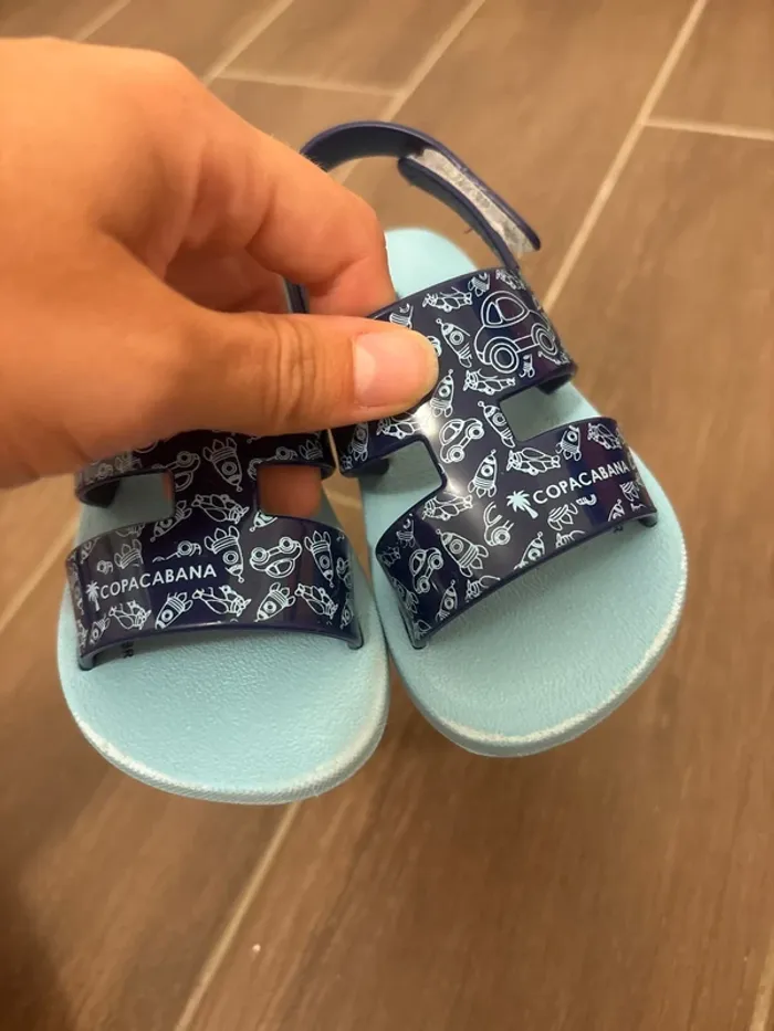 Sandales à lanière scratch bleu - photo numéro 3