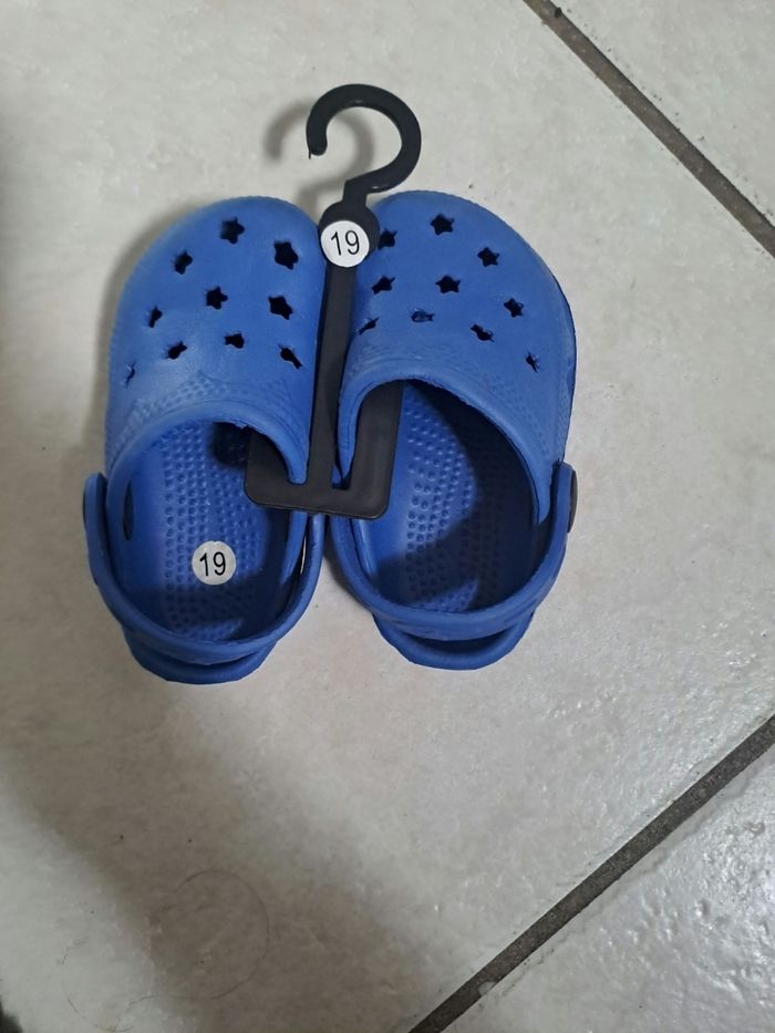 Crocs neuves