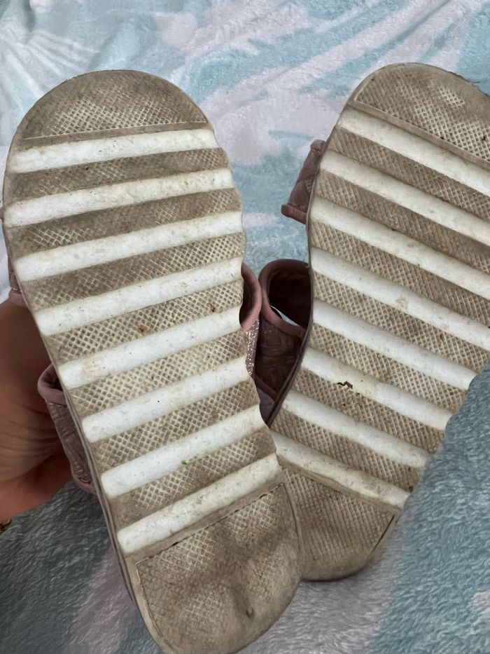 Sandal - photo numéro 5