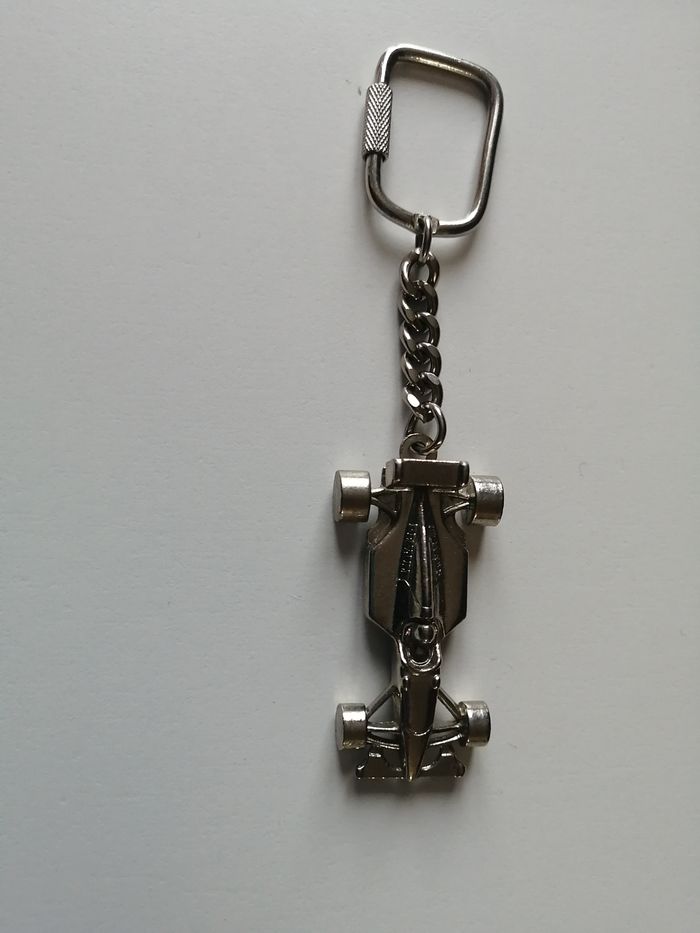 porte-clé voiture renault - photo numéro 2