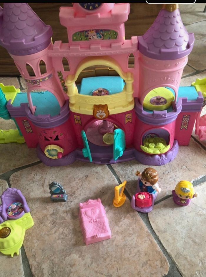 Château princesse Tut tut - photo numéro 2
