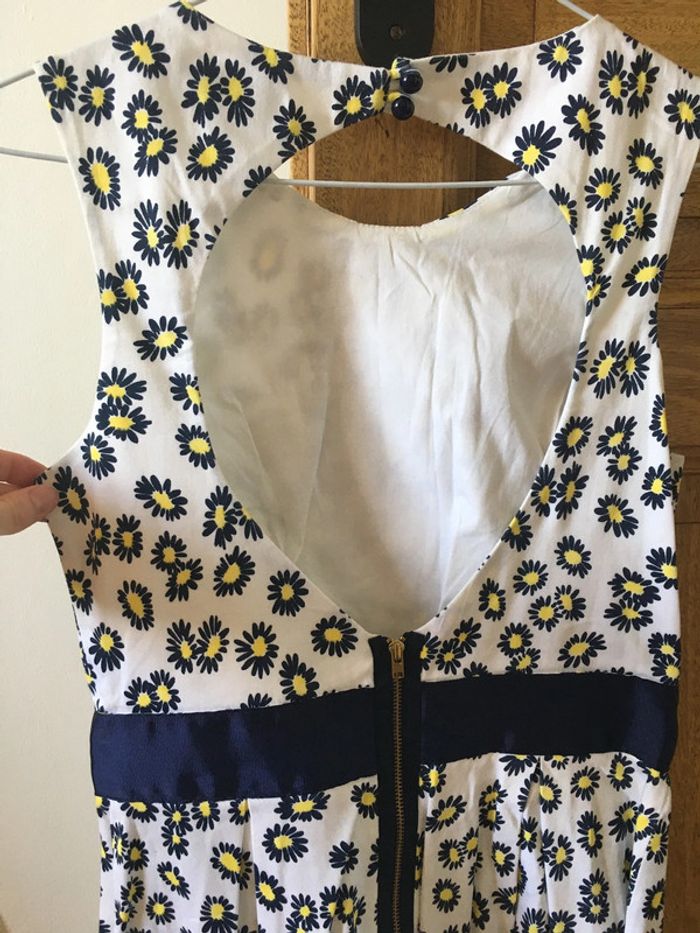 Petite robe à fleurs Asos - photo numéro 4