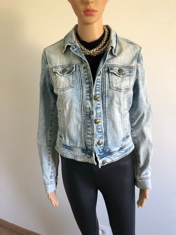 Veste en jean bleue claire Cache Cache taille 1 TBE