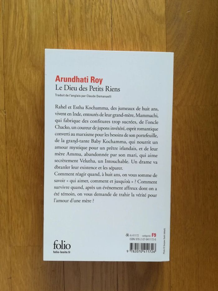 Livre NEUF "Le dieu des petits riens" - V92B - photo numéro 2