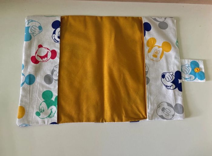 Protège carnet de santé thème Mickey - photo numéro 6