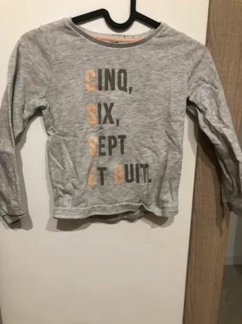 Pull gris à paillette