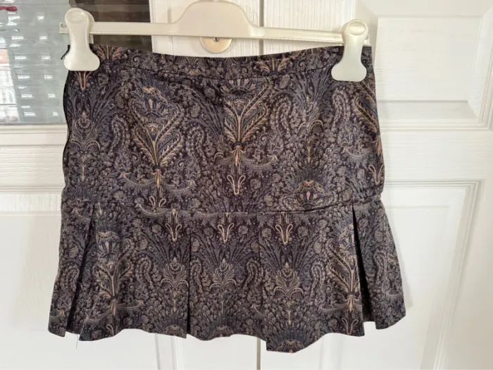 Mini jupe femme Naf Naf légèrement brillante neuve taille S - photo numéro 7