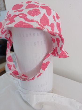 chapeau de chez Kiabi tour de tête 44 réf R169 B6