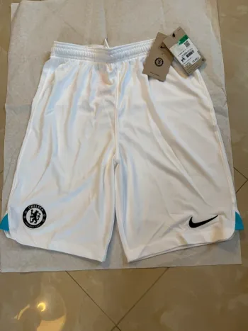 Short de foot Nike équipe Chelsea taille 13/15 ans authentique neuf