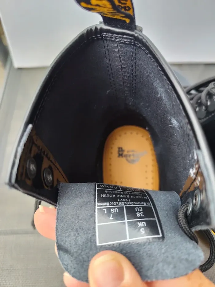 Doc Martens vernies noires - photo numéro 9