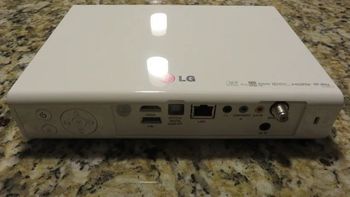 Projecteur home cinéma lG