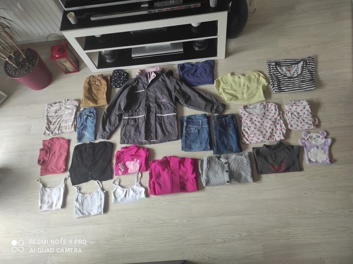 Lot vêtements fille diverses tailles