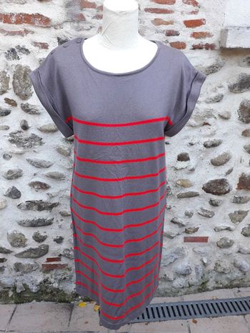 Robe pull rayures taupe et orange